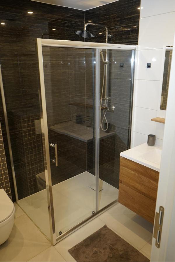 Modern Apartment At European Quarter Bruselas Exterior foto